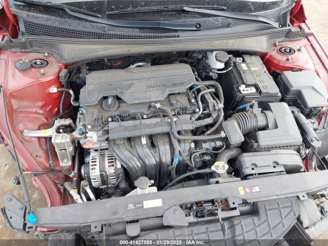 KMHLL4AG8PU519867 Hyundai ELANTRA SE