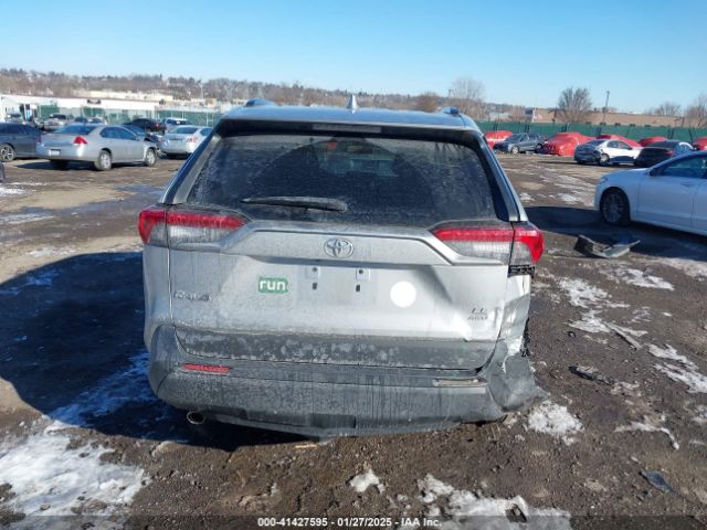2T3F1RFV3LW086855 Toyota RAV4 LE