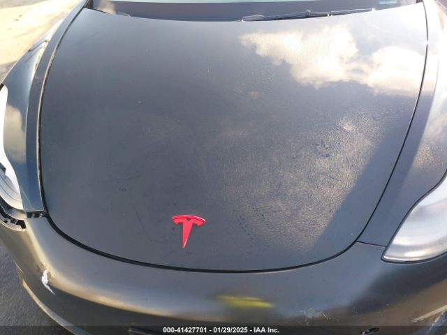 5YJ3E1EC7NF137744 Tesla Model 3 Performance Dual Motor All-wheel Drive