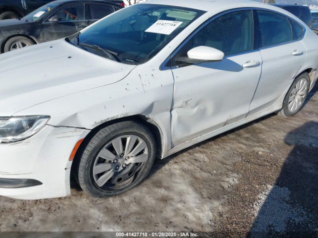 2016 CHRYSLER 200 1C3CCCFB1GN123192 Photo 5