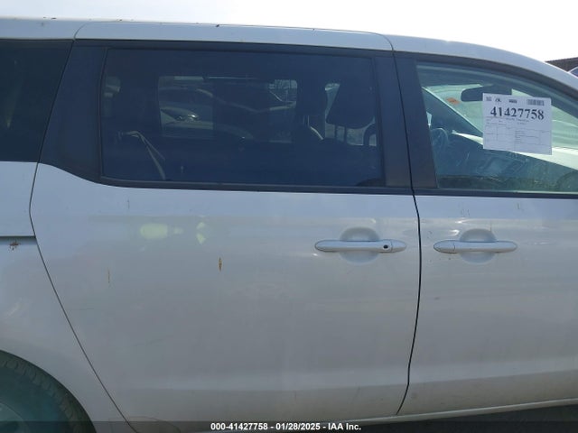 KNDMB5C18M6666362 KIA SEDONA LX