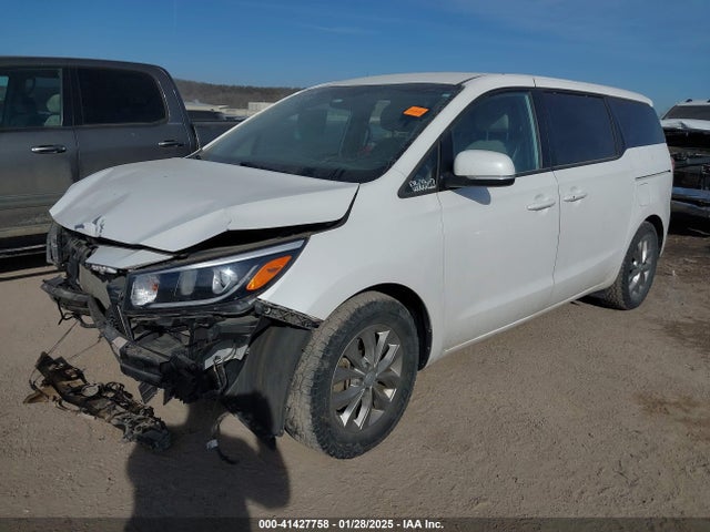 KNDMB5C18M6666362 KIA SEDONA LX