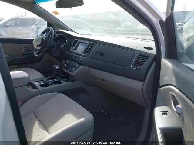 KNDMB5C18M6666362 KIA SEDONA LX