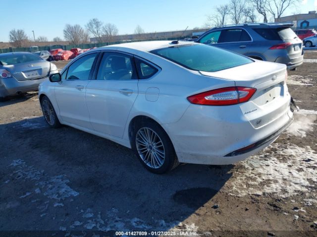 3FA6P0HDXFR176534 Ford FUSION SE