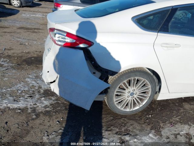 3FA6P0HDXFR176534 Ford FUSION SE