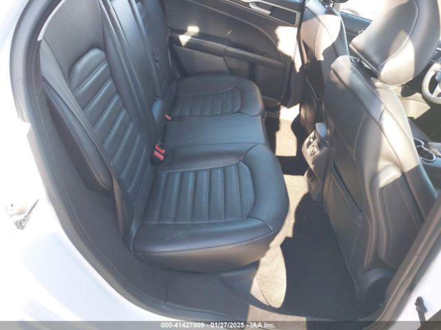 3FA6P0HDXFR176534 Ford FUSION SE