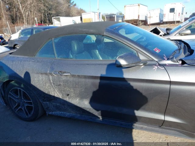 1FATP8UH7J5111677 Ford Mustang Ecoboost Premium
