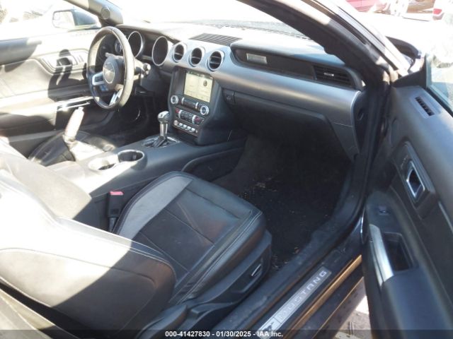 1FATP8UH7J5111677 Ford Mustang Ecoboost Premium