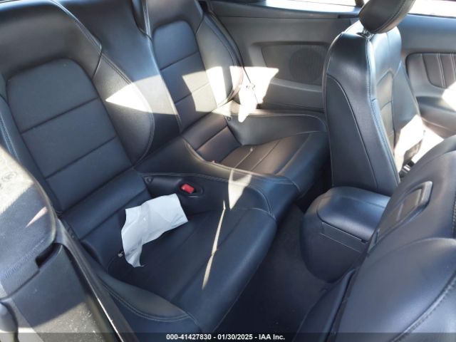 1FATP8UH7J5111677 Ford Mustang Ecoboost Premium