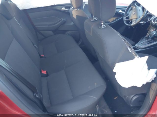 1FADP3H24JL318312 Ford FOCUS SEL