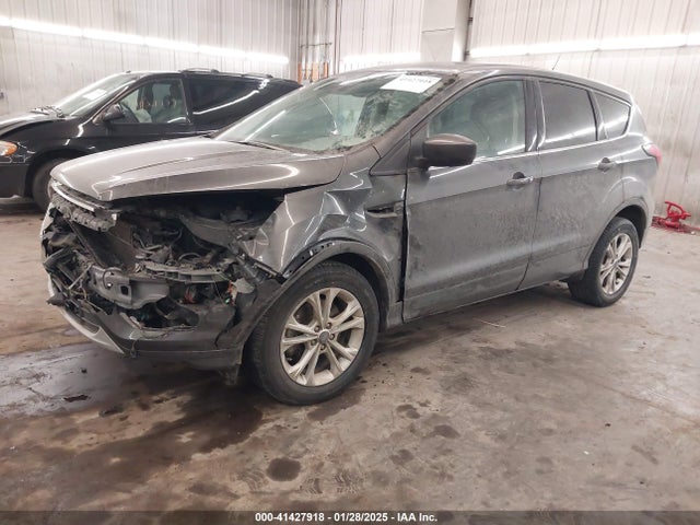 1FMCU9GD8KUA65460 Ford ESCAPE SE