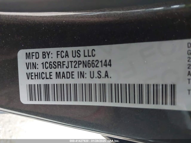1C6SRFJT2PN662144 RAM 1500 Laramie  4x4 5'7 Box
