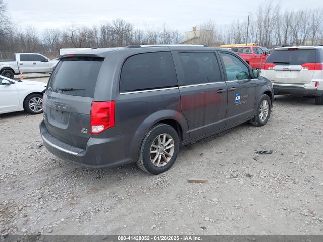 2C4RDGCG4KR802332 Dodge Grand Caravan Sxt