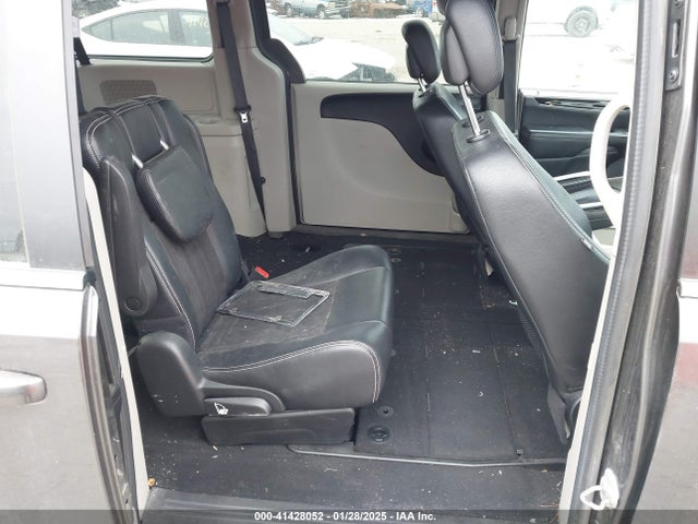 2C4RDGCG4KR802332 Dodge Grand Caravan Sxt