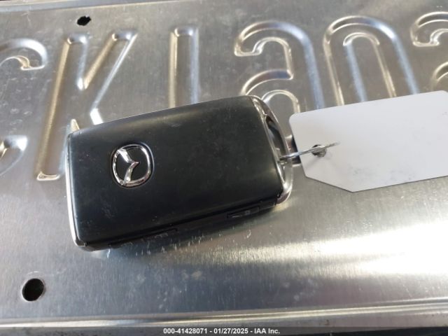 3MVDMBCMXRM612697 Mazda Cx-30 2.5 S Carbon Edition
