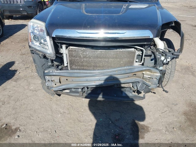 2GKFLUE37G6335127 GMC Terrain Slt