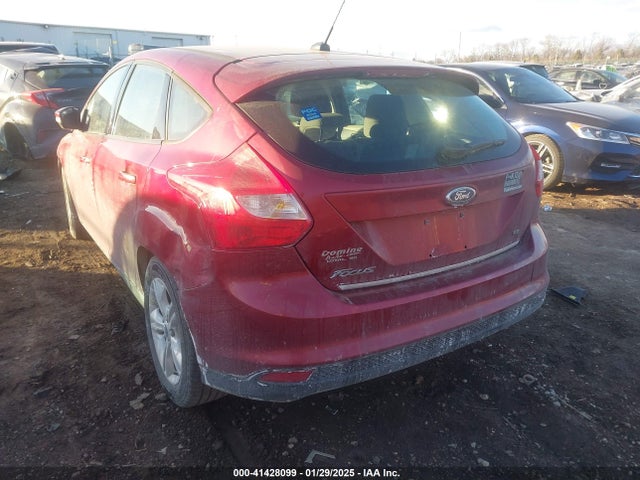 Ford FOCUS SE 2014 1FADP3K2XEL172187 Image 3