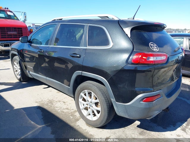 1C4PJLCS3FW707576 Jeep Cherokee Latitude