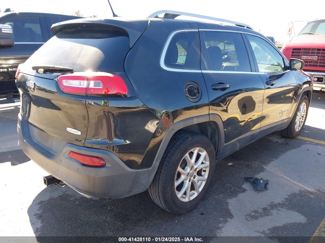 1C4PJLCS3FW707576 Jeep Cherokee Latitude