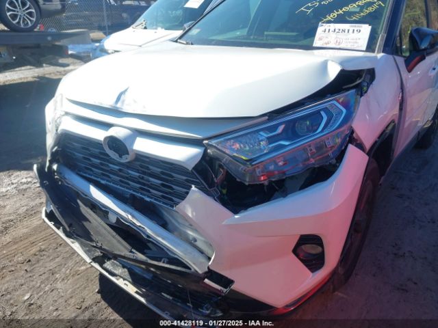 JTMEWRFV0KJ023996 Toyota Rav4 Hybrid Xse