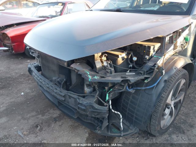 KM8J33A2XJU694229 Hyundai Tucson Value