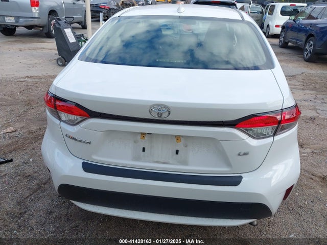 JTDEPMAEXNJ201392 Toyota COROLLA LE