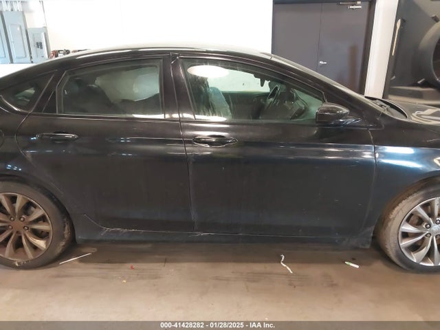 Chrysler 200 S 2015 1C3CCCBB7FN629131 Image 13