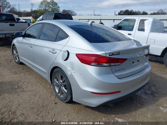5NPD84LFXJH223233 Hyundai ELANTRA SEL