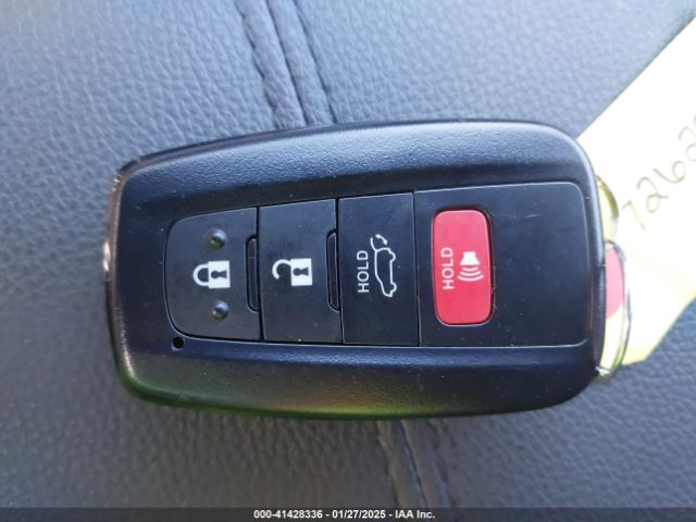 2T3B6RFV8RW082731 Toyota Rav4 Hybrid Xle Premium