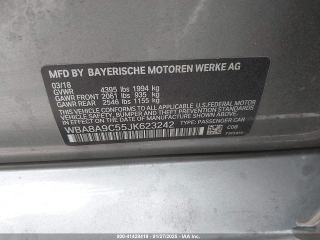 41428419 :رقم المزاد ، WBA8A9C55JK623242 vin ، 2018 Bmw 320i مزاد بيع