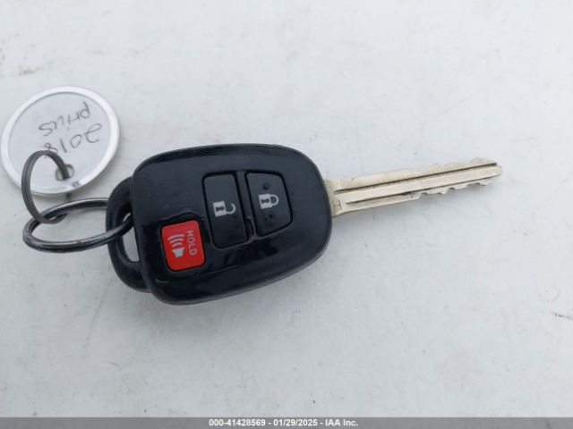 JTDKDTB36J1599519 Toyota Prius C Two