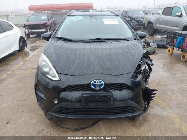 JTDKDTB36J1599519 Toyota Prius C Two