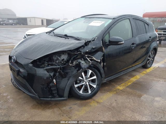 JTDKDTB36J1599519 Toyota Prius C Two