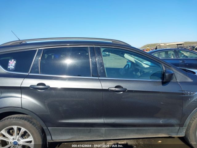 1FMCU9HD0KUC30223 Ford ESCAPE SEL
