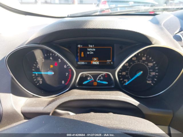 1FMCU9HD0KUC30223 Ford ESCAPE SEL