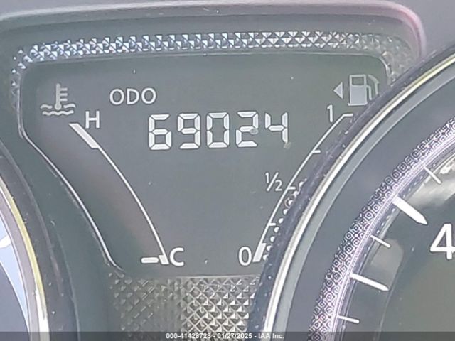 3N1CN7AP0GL865425 Nissan Versa 1.6 Sv