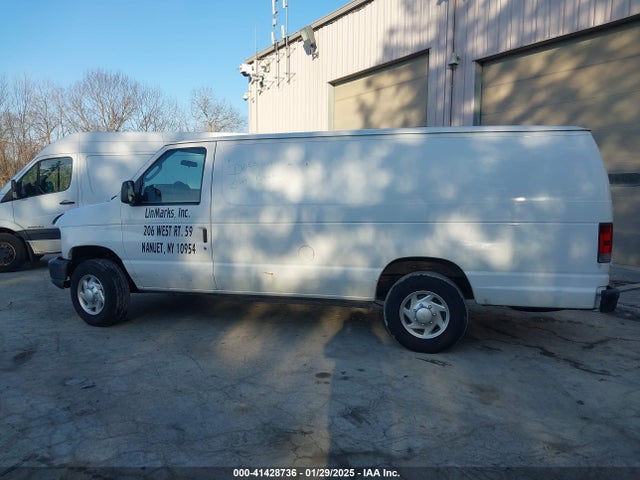 Ford E-250 Commercial 2014 1FTNS2EW9EDA76793 Image 14