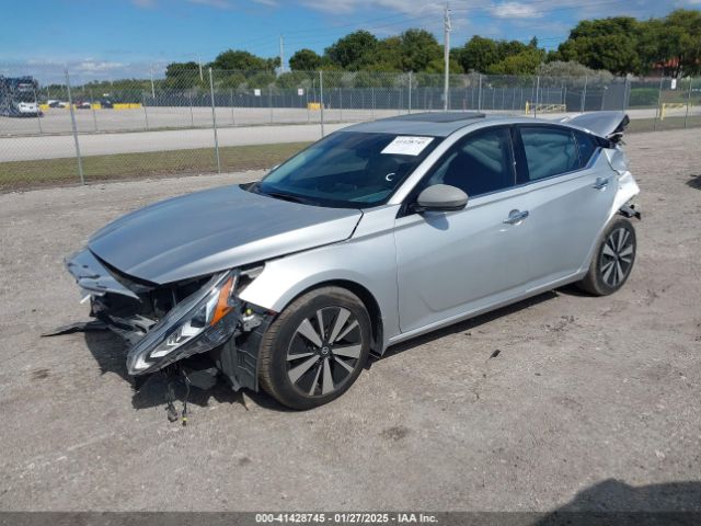 1N4BL4EV0NN401558 Nissan Altima Sl Fwd