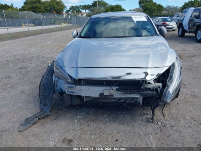 1N4BL4EV0NN401558 Nissan Altima Sl Fwd