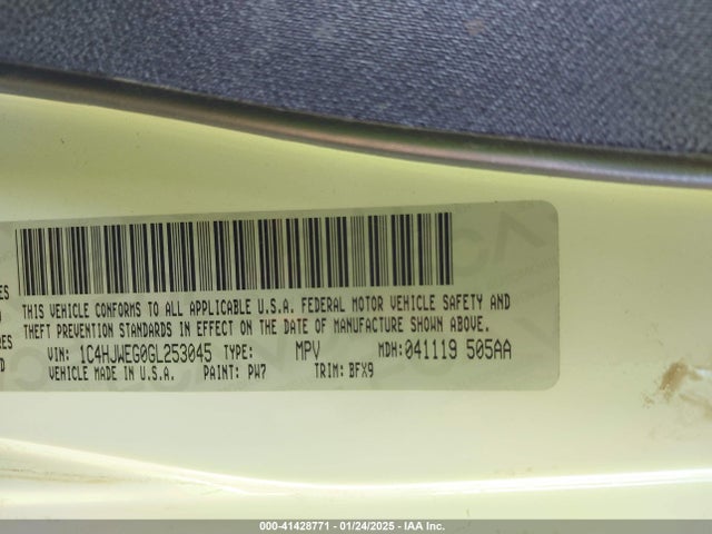 1C4HJWEG0GL253045 Jeep Wrangler Unlimited 75th Anniversary