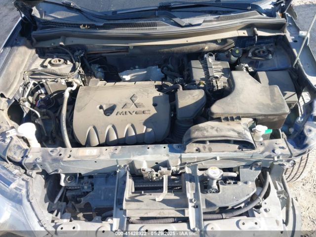 2018 MITSUBISHI OUTLANDER JA4AZ3A35JZ058407 Photo 9