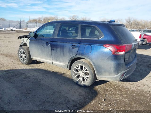 2018 MITSUBISHI OUTLANDER JA4AZ3A35JZ058407 Photo 2