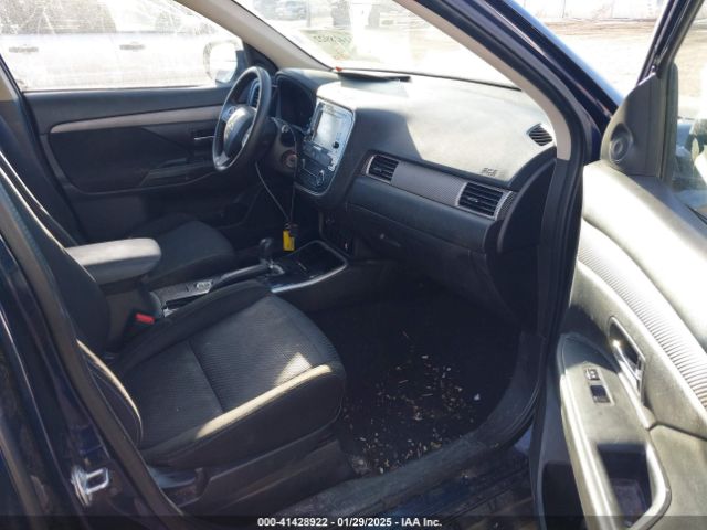 2018 MITSUBISHI OUTLANDER JA4AZ3A35JZ058407 Photo 4