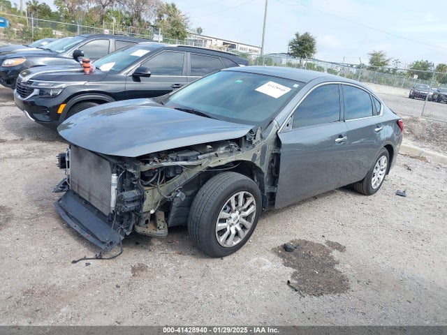 1N4AL3AP0HN347616 Nissan Altima 2.5 S