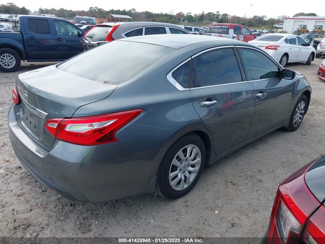 1N4AL3AP0HN347616 Nissan Altima 2.5 S