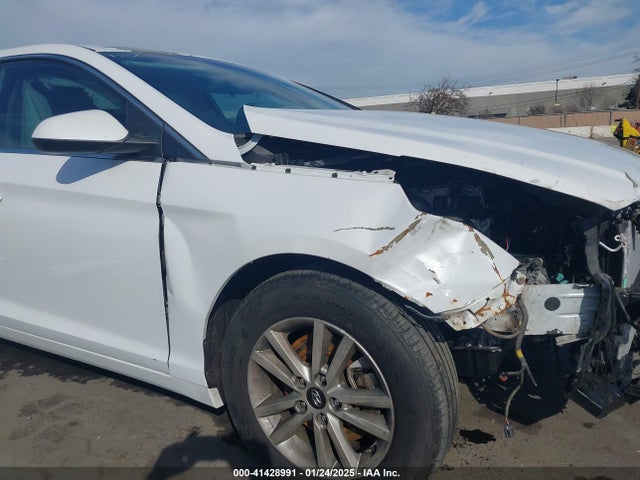 5NPE24AFXFH083023 Hyundai SONATA SE
