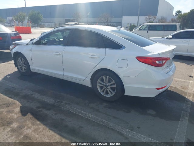 5NPE24AFXFH083023 Hyundai SONATA SE