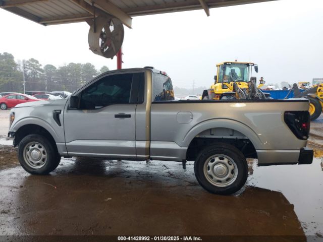 1FTMF1C5XPKG17501 Ford F-150 Xl