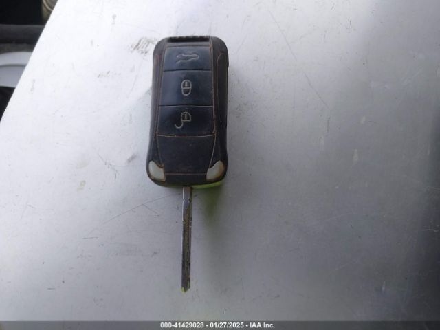 2004 PORSCHE CAYENNE WP1AB29P04LA64343 Photo 10