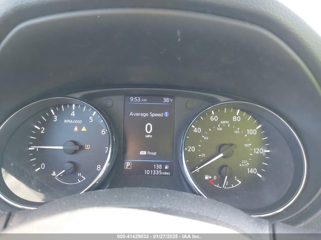 5N1AT2MV8JC756099 Nissan ROGUE SV